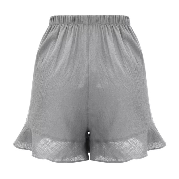 Woman’s Cargo Ruffle Shorts - Picture 4 of 8